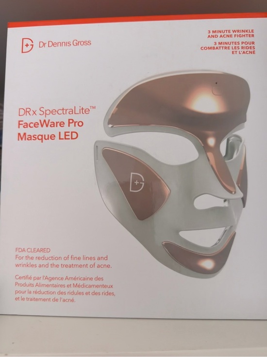Dr Dennis Gross Other - Dr. Dennis Gross Rose Gold & White LED Face Mask - Pro Skincare Tool